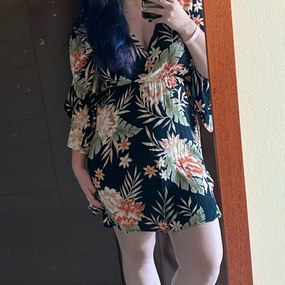 Billabong dress/bathing suit cover - Picture 4 of 4